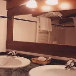 Hotell Casa Cornel Cerler