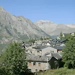 Casa Cornel Hotel