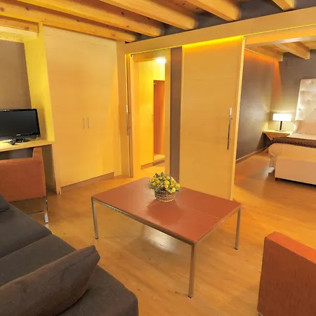 Casa Cornel 3*