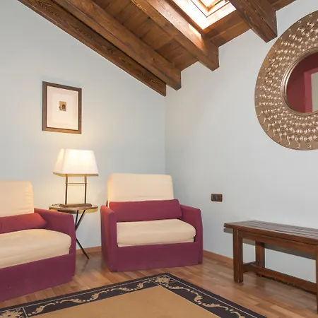 Hotel Casa Cornel 3*