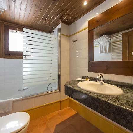 Hotel Casa Cornel 3*