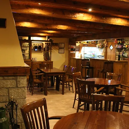 Casa Cornel 3*