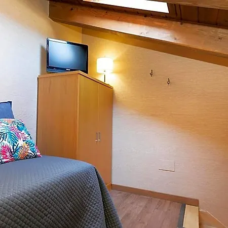 Casa Cornel 3* Серлер
