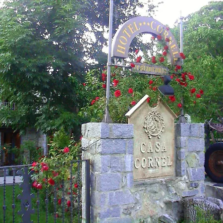 Casa Cornel ホテル