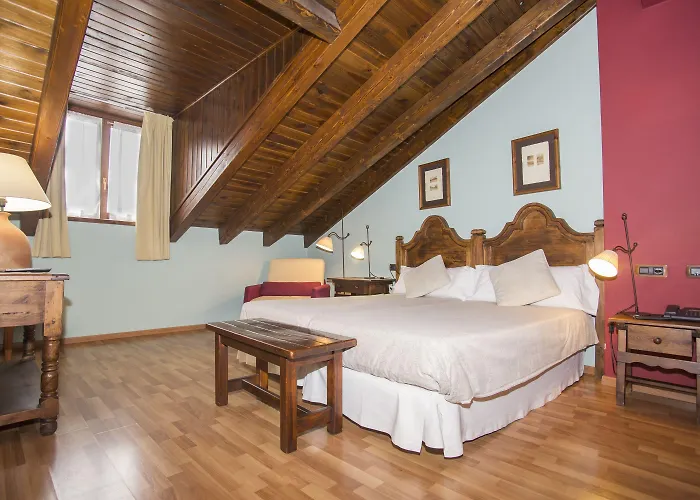 Casa Cornel Hotell 3*