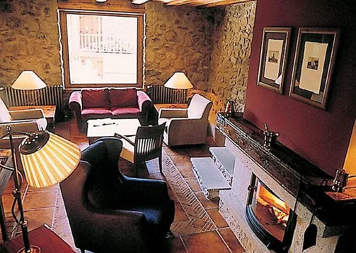 Hotell Casa Cornel 3*