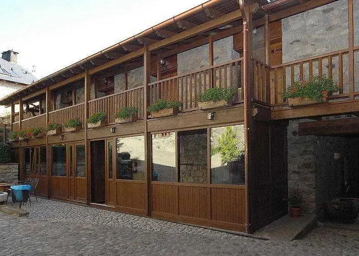 Casa Cornel Hotel 3*